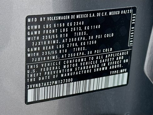 Used 2023 Volkswagen Tiguan SE FWD image 32