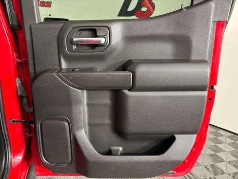 Used 2019 Chevrolet Silverado 1500 Custom Trail Boss w/ Custom Convenience Package image 44