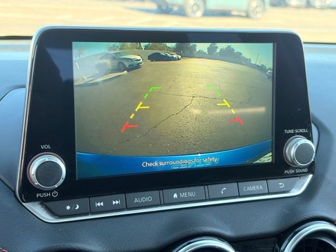 Used 2022 Nissan Sentra SR w/ Electronics Package FWD image 24