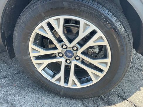 Used 2022 Ford Escape SEL image 27