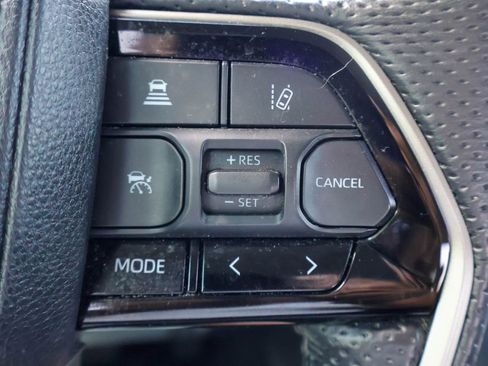 Used 2024 Toyota Tundra Limited AWD/4WD image 14