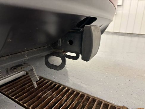 Used 2022 Ford Edge ST-Line w/ Class II Trailer Tow Package image 49