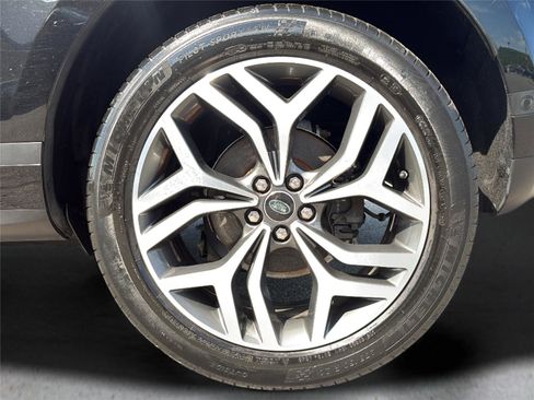 Used 2020 Land Rover Range Rover Evoque SE AWD/4WD image 33
