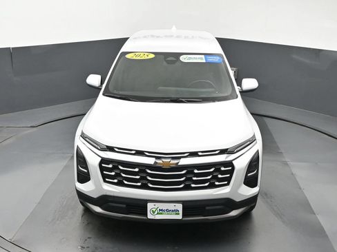 Used 2025 Chevrolet Equinox LT AWD/4WD image 27