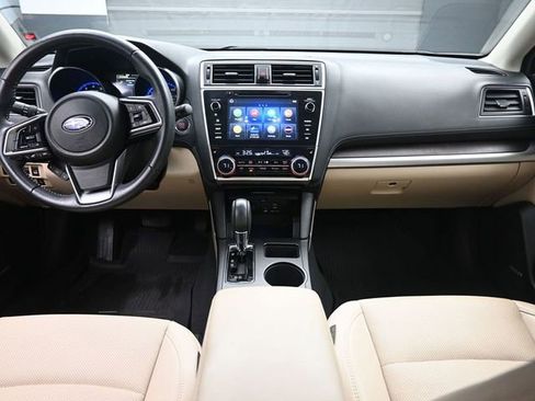 Used 2019 Subaru Outback 2.5i Limited w/ Popular Package #2 image 9