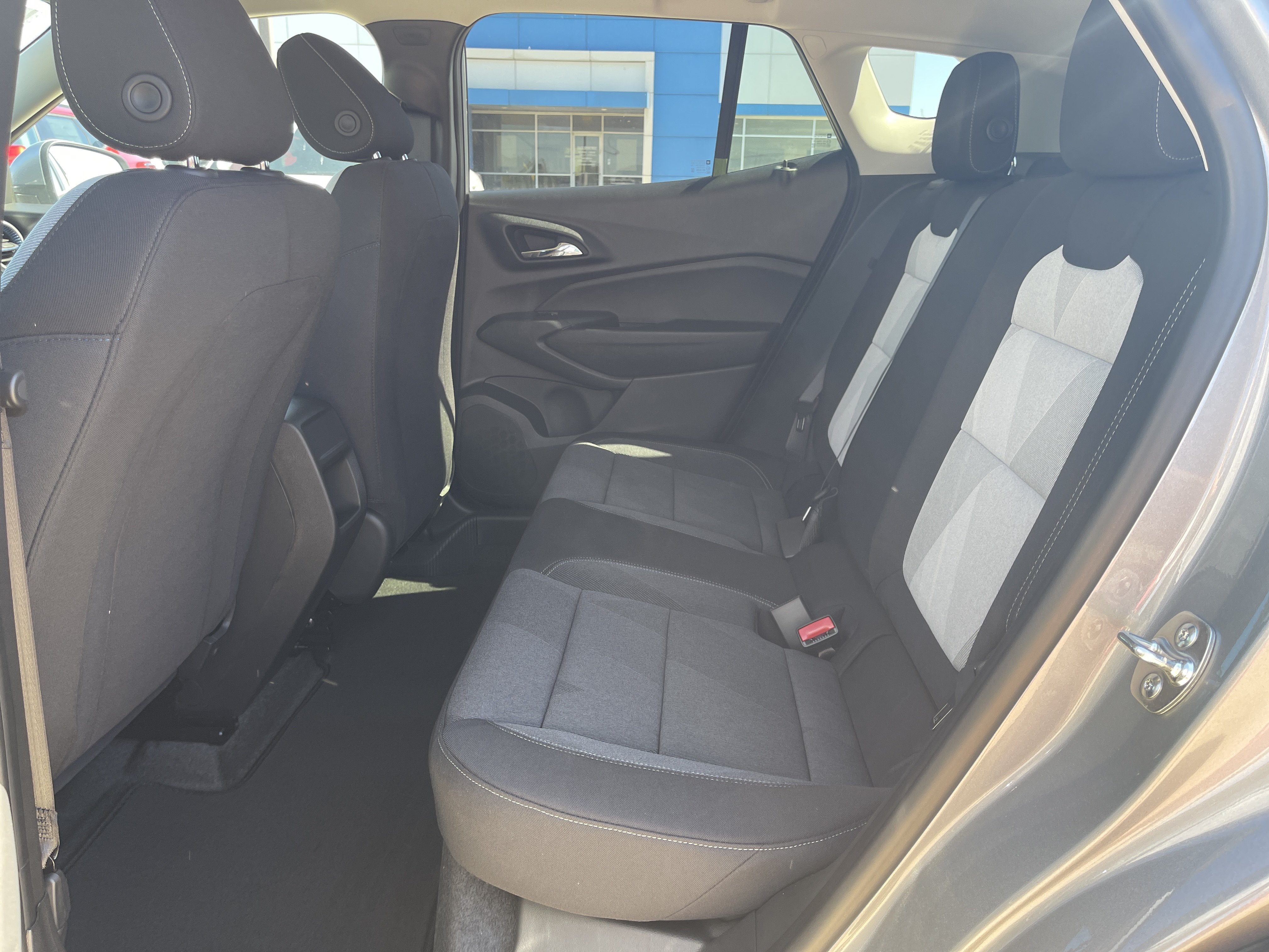 New 2026 Chevrolet Trax LS w/ LS Convenience Package FWD image 36