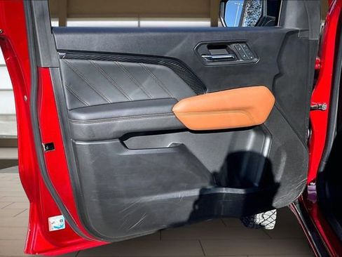 Used 2023 GMC Canyon AT4 w/ AT4 Premium Package image 24