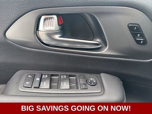 New 2026 Chrysler Pacifica Select image 33