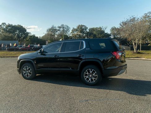 Used 2021 GMC Acadia SLE image 4