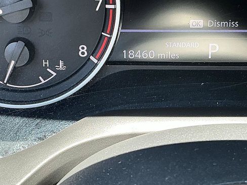 Certified 2023 Nissan Rogue SV FWD image 15