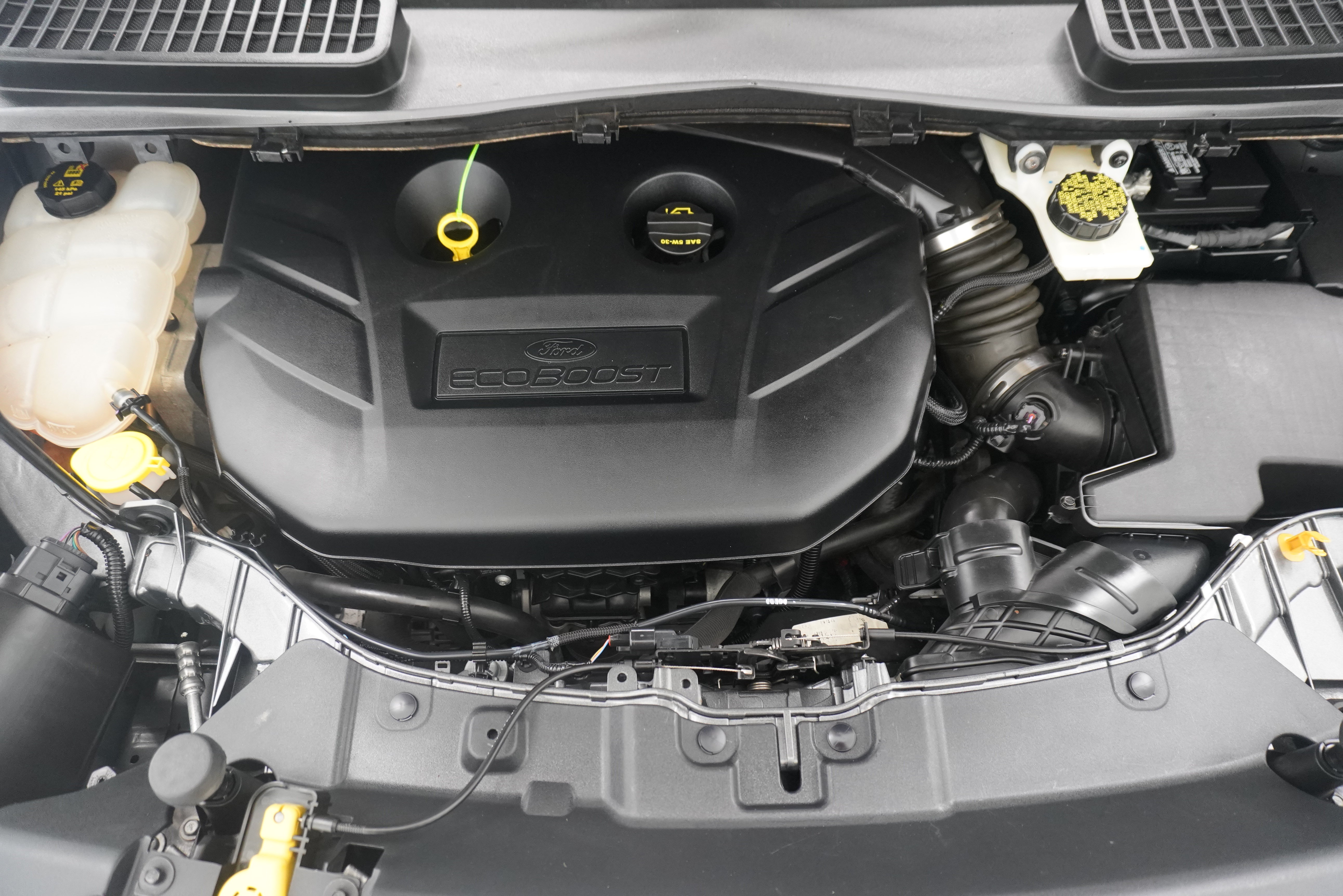 Used 2014 Ford Escape Titanium w/ Equipment Group 401A FWD image 32