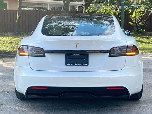 Used 2023 Tesla Model S Base image 6