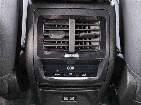 Used 2023 BMW X4 M40i w/ Premium Package image 18