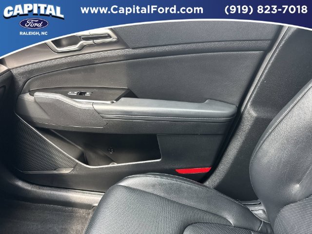 Used 2025 Kia Sportage EX w/ Premium Package FWD image 29