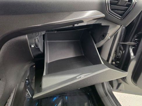 Used 2017 Ford Escape Titanium AWD/4WD image 21