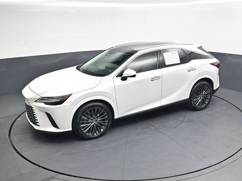 Used 2023 Lexus RX 350 w/ Accessory Package (2T) AWD/4WD image 33
