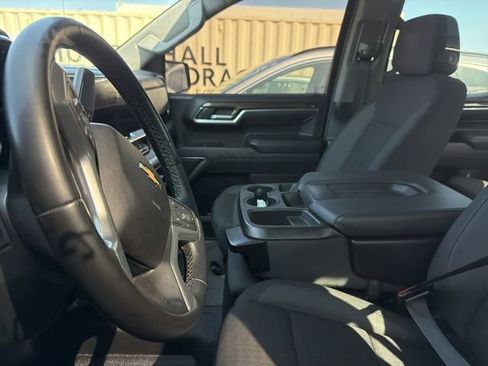 Used 2023 Chevrolet Silverado 1500 LT w/ Protection Package image 8