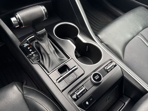 Used 2022 Kia K5 GT-Line image 22