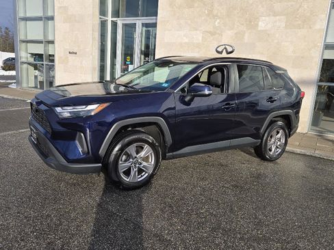 Used 2023 Toyota RAV4 XLE image 2