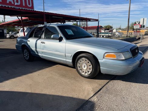 Used 2003 Ford Crown Victoria Police Interceptor image 11
