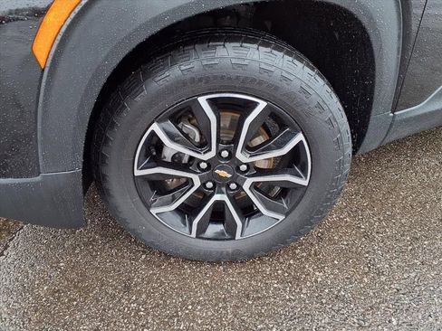 Certified 2023 Chevrolet TrailBlazer ACTIV image 35
