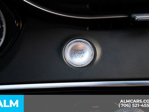 Used 2025 Genesis GV70 2.5T image 23