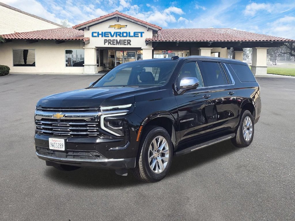 Used 2026 Chevrolet Suburban Premier AWD/4WD image 4