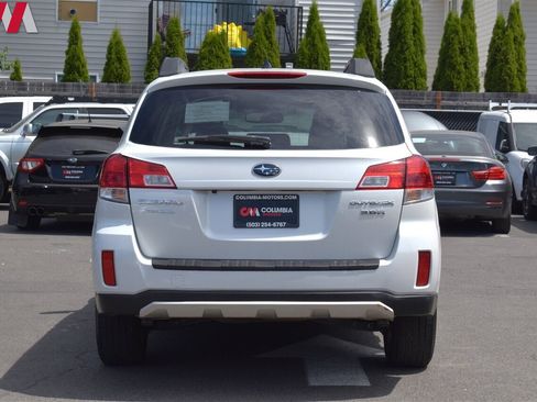 Used 2013 Subaru Outback 3.6R Limited image 3