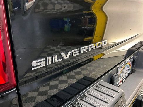 Used 2022 Chevrolet Silverado 1500 RST image 30