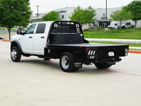 Used 2024 RAM 4500 Tradesman w/ Chrome Appearance Group image 3