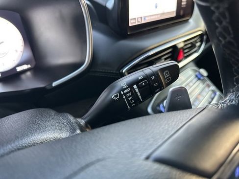 Used 2023 Hyundai Santa Fe SEL w/ Premium Package image 24