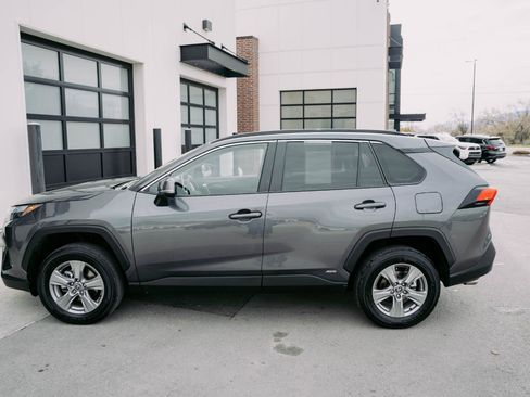 Used 2024 Toyota RAV4 XLE image 6