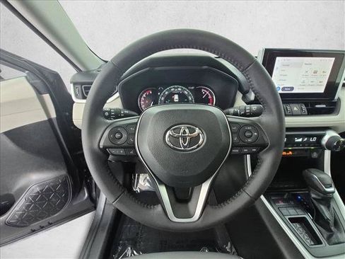 Used 2023 Toyota RAV4 XLE Premium FWD image 30