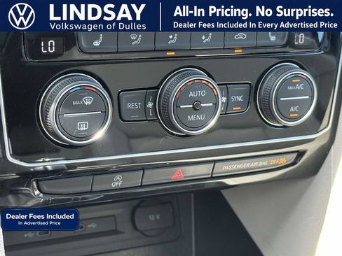 Used 2023 Volkswagen Atlas SE w/ Panoramic Sunroof Package AWD/4WD image 20