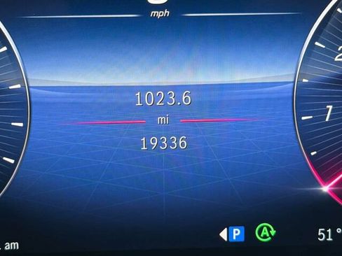 Certified 2022 Mercedes-Benz C 300 Sedan image 32