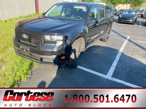 Used 2025 Ford Maverick XLT w/ Black Appearance Package AWD/4WD image 1