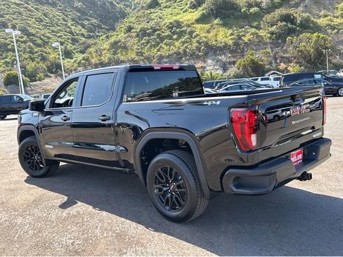 New 2026 GMC Sierra 1500 Elevation image 3