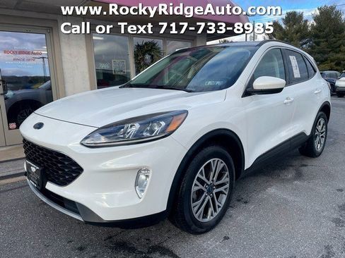 Used 2021 Ford Escape SEL w/ Technology Package image 3