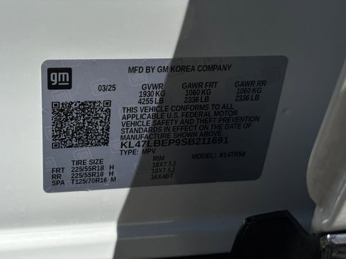 Used 2025 Buick Envista Sport Touring FWD image 29