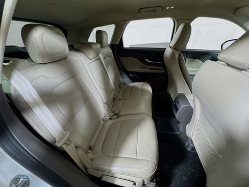 Used 2022 Lincoln Corsair AWD w/ Equipment Group 101A image 26