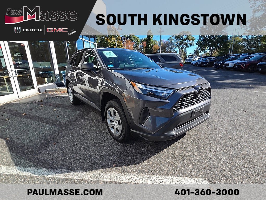 Used 2023 Toyota RAV4 LE AWD/4WD image 4