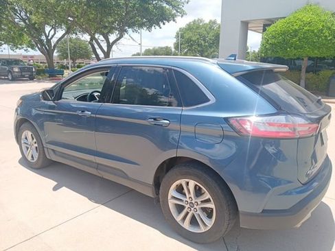 Used 2019 Ford Edge SEL w/ Equipment Group 201A FWD image 6