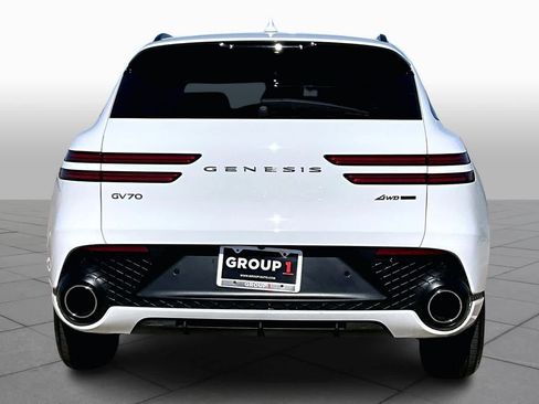 Used 2025 Genesis GV70 3.5T Sport AWD/4WD image 5