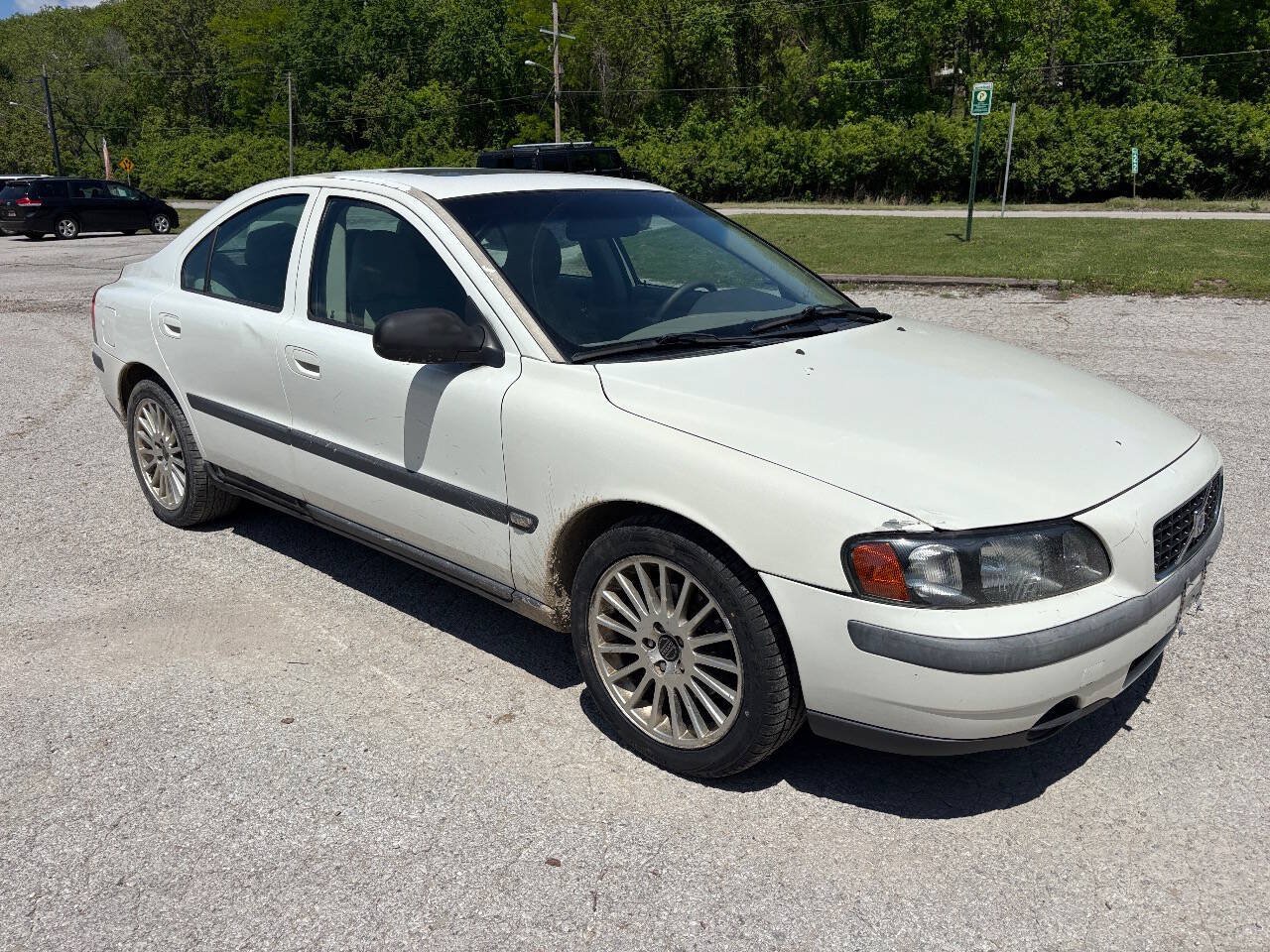 Used 2002 Volvo S60 2.4T FWD image 1