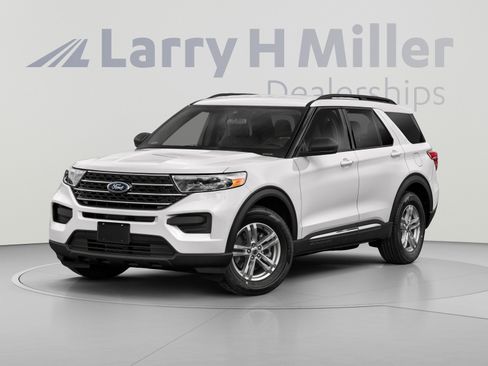 Used 2021 Ford Explorer XLT w/ Equipment Group 202A RWD image 1