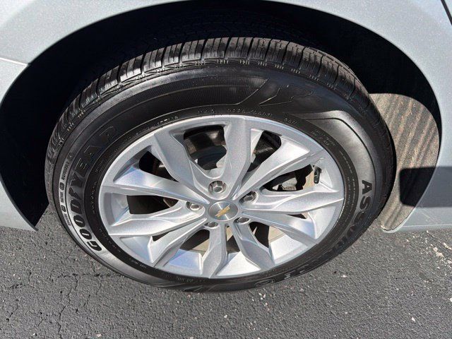 Certified 2019 Chevrolet Malibu LT w/ Leather Package FWD image 8