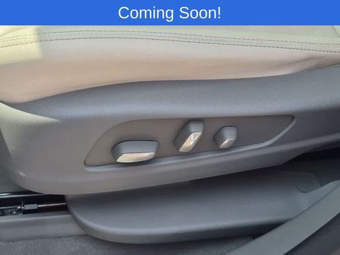 Used 2024 Cadillac XT5 Premium Luxury w/ LPO, Floor Liner Package AWD/4WD image 17