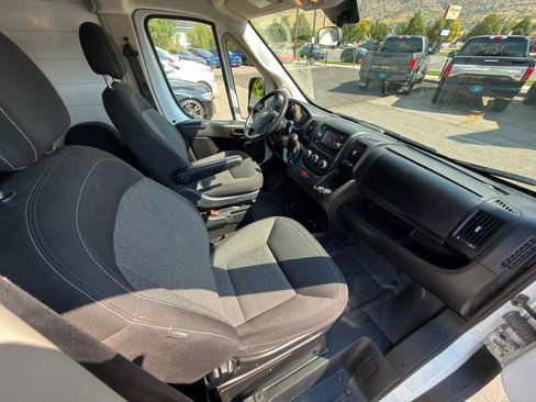Used 2021 RAM ProMaster 2500 image 6