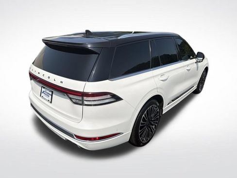 Used 2022 Lincoln Aviator Black Label w/ Dynamic Handling Package AWD/4WD image 7