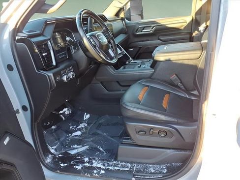 Used 2024 GMC Sierra 3500 AT4 w/ AT4 Premium Plus Package image 14